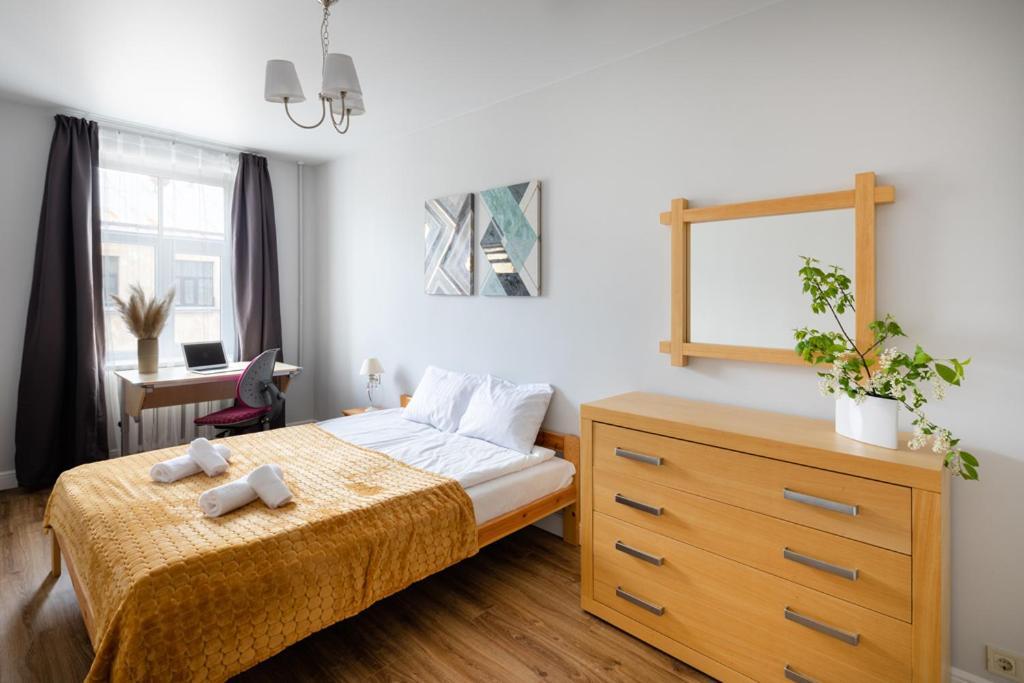 Cozy 2 Bedroom Apartment In Riga Centre Luaran gambar