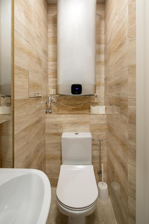 Cozy 2 Bedroom Apartment In Riga Centre Luaran gambar